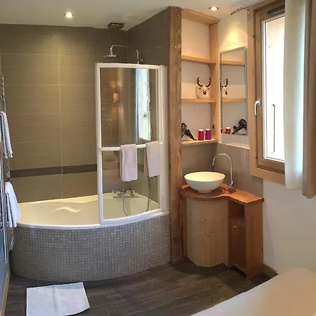 D'hote La Tour Du Merle Bed & Breakfast